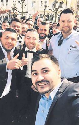 Polisle özçekim!