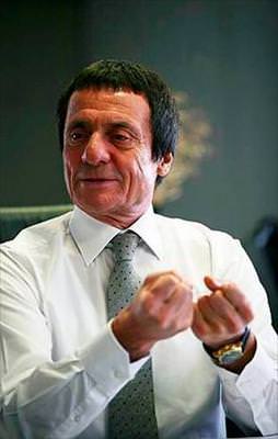 Helikopter sert indi: 4 yaralı