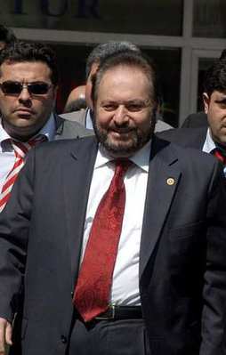 'CHP bizim vaatlerimizi çaldı'