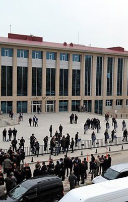 'Paralel yapı' operasyonunda 12 tutuklama