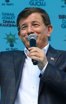 "Bizi ölümle tehdit ettiler"