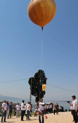 Atmosfere bir bunu göndermediğimiz kalmıştı!