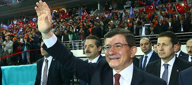 Davutoğlu'ndan kadro müjdesi!