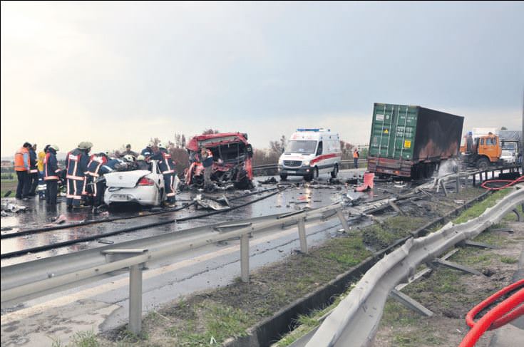 TEM'de tır dehşeti