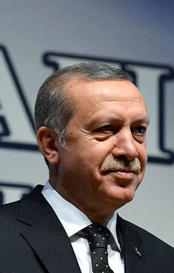 Cumhurbaşkanı Erdoğan'dan 1 Mayıs mesajı