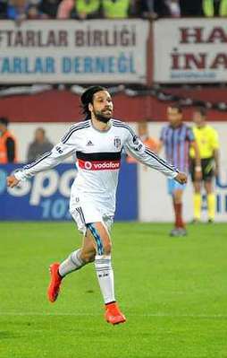 Zirve yine Kara Kartal'ın