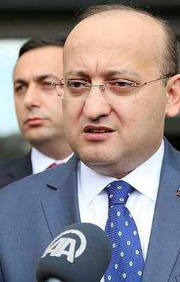 Yalçın Akdoğan: Bunlarınki vampir siyaseti