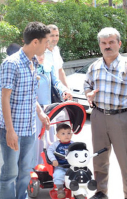 Önce eşini sonra oğlunu kaybetti