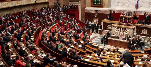 Fransa’da yeni istihbarat yasası onaylandı