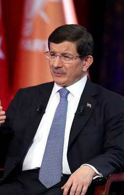 Başbakan Davutoğlu'ndan çarpıcı açıklamalar