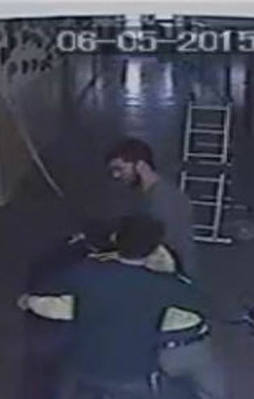 Veliden müdüre öldüresiye dayak!