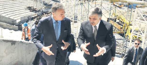 Abdullah Gül’den sürpriz ziyaret