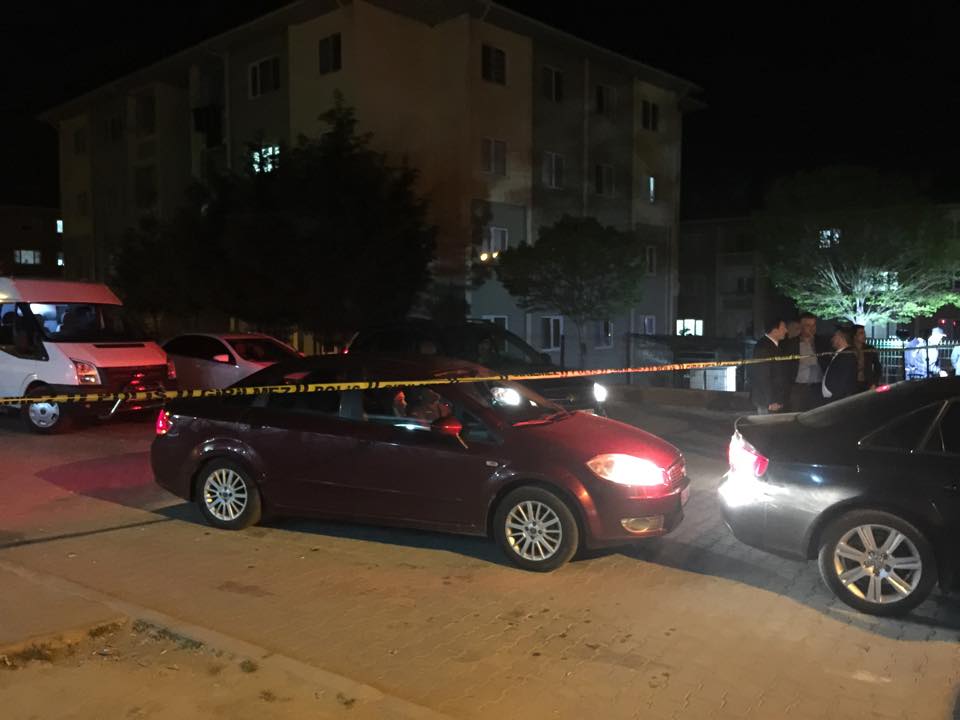 AK Parti milletvekili adayına silahlı saldırı!-2