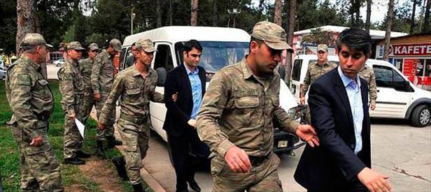 4 savcıya TIR tutuklaması