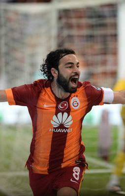 Aslan'dan altın değerinde 3 puan!