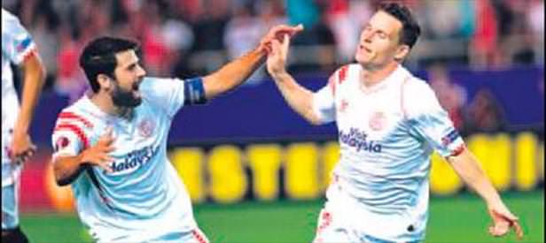 Sevilla UEFA finaline göz kırptı!