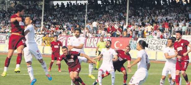 İnegölspor 10 kişiyle Hatayspor’u yıktı