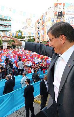 "En iyi kamuoyu yoklaması meydanlardır"