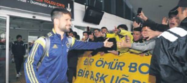 Fenerbahçe kafilesi havada panik yaşadı