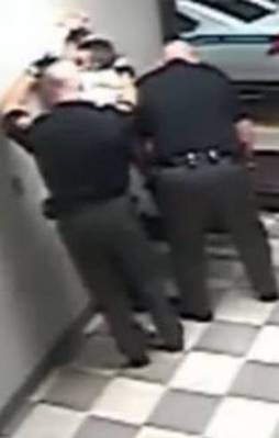 Amerikan polisi otistik bir şahsı öldürdü