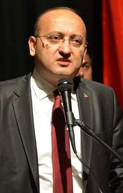 "Utanma duygusu olsa sen sokağa çıkmazsın"