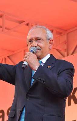 Kılıçdaroğlu'ndan 'namussuz siyaset' gafı