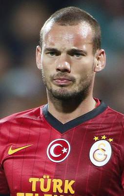 Sneijder'in bilinmeyen hastalığı!