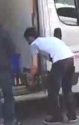 Seçim aracıyla içki servisi