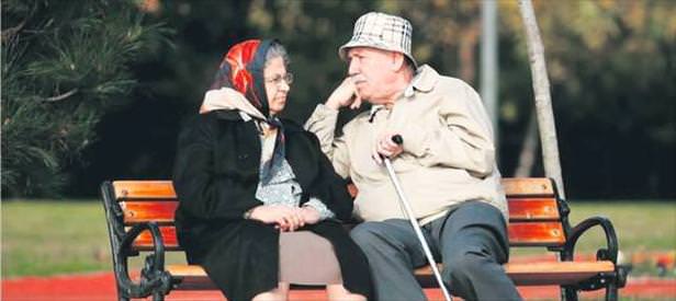 Emekliye 1 günde maaş