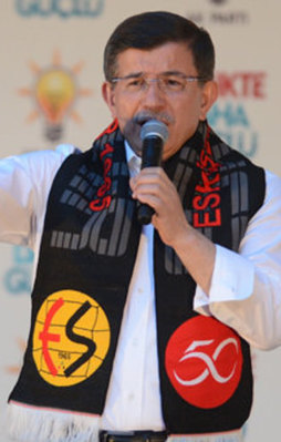 Davutoğlu o havalimanının yeni adını açıkladı