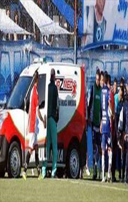 Arjantinli futbolcu maçta öldü