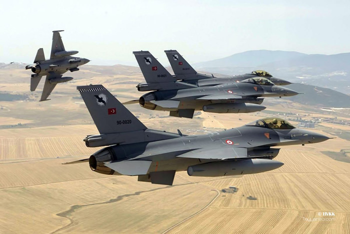 Türk jetleri Suriye hava aracını vurdu