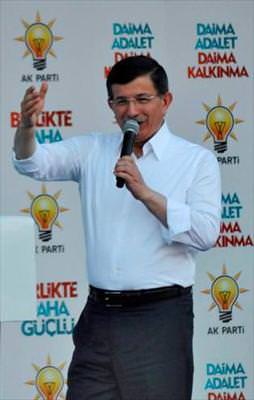 Darbe sever Hürriyet