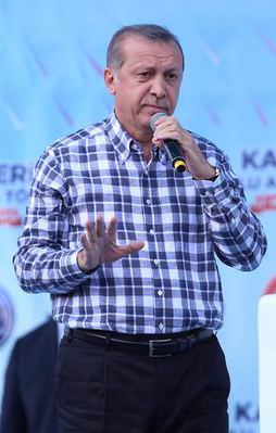 Erdoğan: Kefenimizi giyerek çıktık