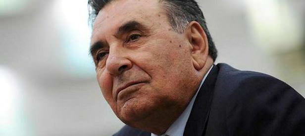 Doğan Medya Grubu binası önünde eylem
