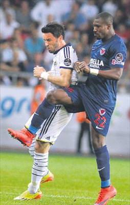 Fener'de korkulan oldu Gökhan cezalı