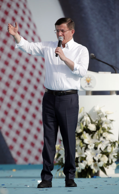 ''HDP binalarına saldırıları şiddetle kınıyorum''