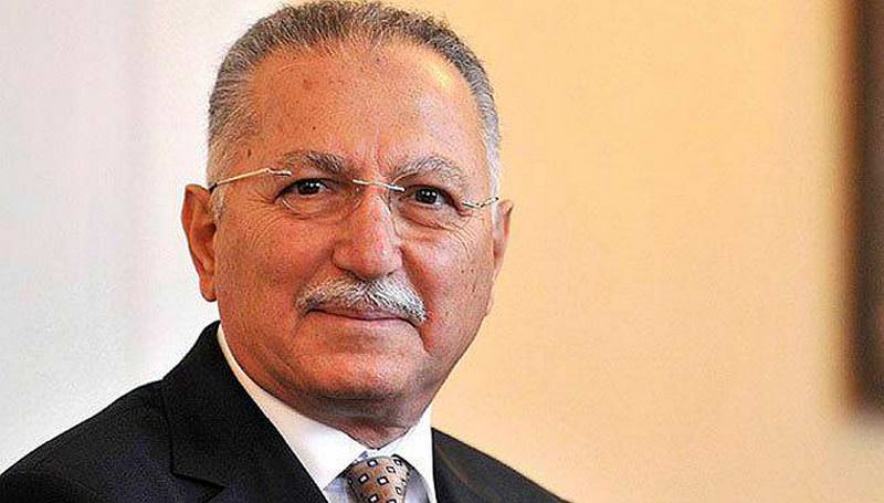 Ekmeleddin seçim tarihini de yanlış söyledi