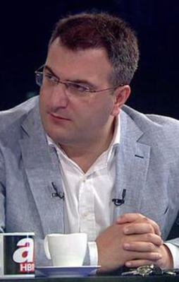 Aydın Doğan bu küstahlığı nereden buluyor?