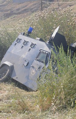 Şırnak'ta zırhlı araç devrildi: 4 yaralı
