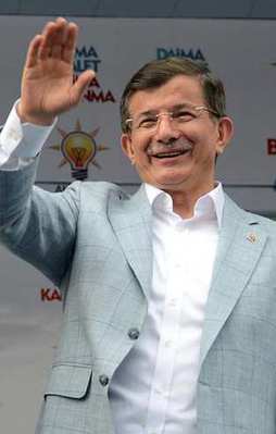 Davutoğlu: Kılıçdaroğlu kitap okumayı bilmez