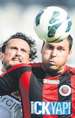 Kartal Tosic'i bitirdi!