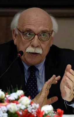 "Her iki öğretmenden biri bu dönemde atandı"