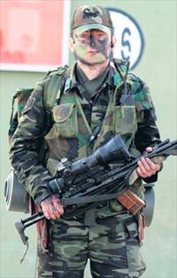 Nikahsız yaşayan askere ihraç