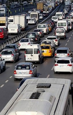 İstanbul'da bazı yollar trafiğe kapatılacak