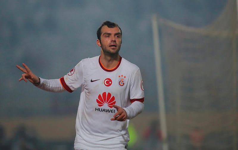 Pandev ile Dzemaili Genoa'ya