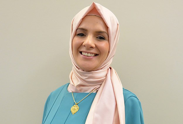 'Parti başkanı başörtümden rahatsızdı'