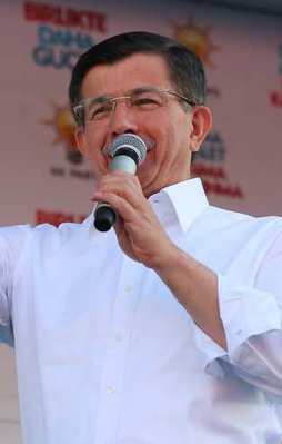 "Demirtaş ABD'ye gitti geldi dili değişti"