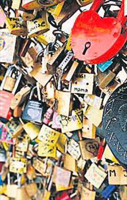 'Aşk kilitleri' kaldırılıyor