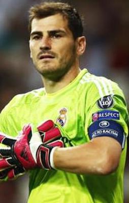 F.Bahçe ve Beşiktaş Casillas'ın peşinde!